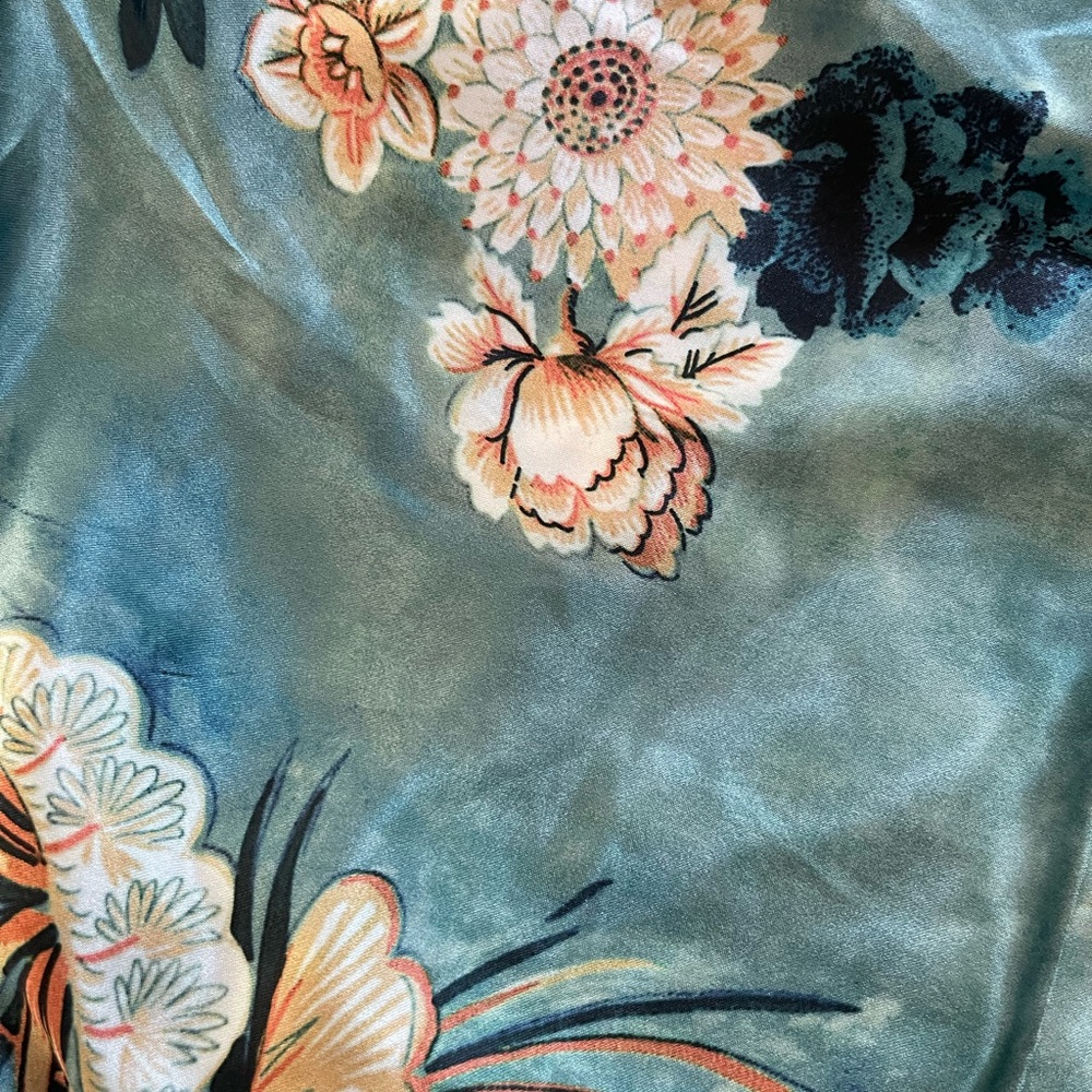 Kimono - Picture 8 of 10